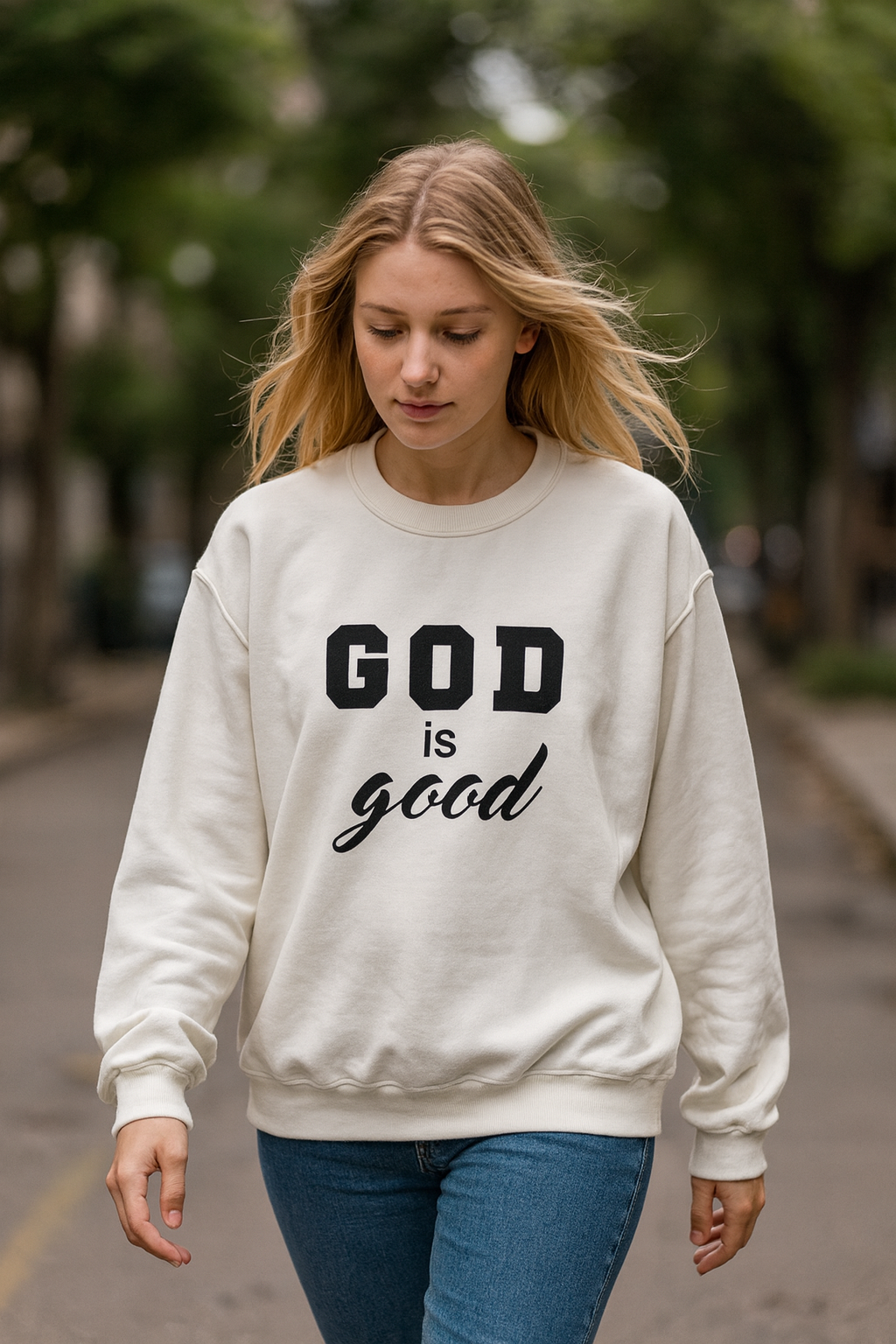 Unisex Sweatshirt writing: GOD is good